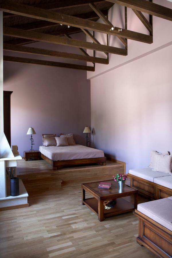 Aparthotel Ilakia Tholon Esterno foto